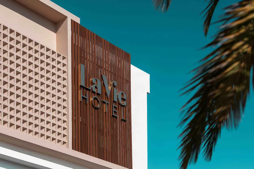 La Vie Hotel Juru - Image 1