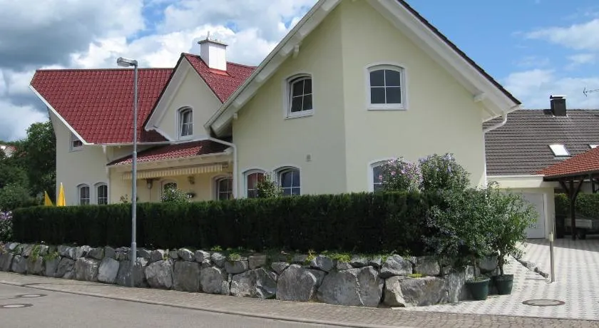Ferienwohnung Kunst - Image 1
