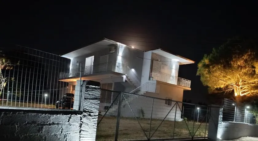 George Arhagelos Villa - Image 1