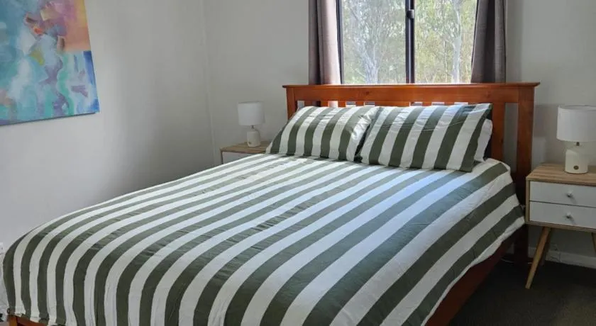 Valley Retreat - Image 1