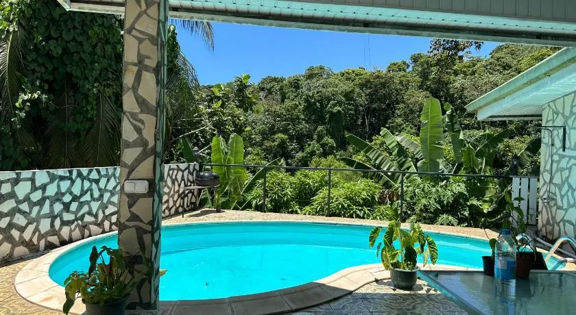 Les Tainas - Image 1