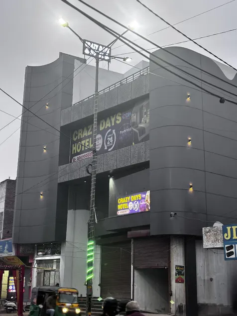 Crazy Days Hotel | Sonipat - Image 1