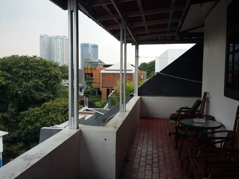 Mayestik Guest House Syariah - Image 1