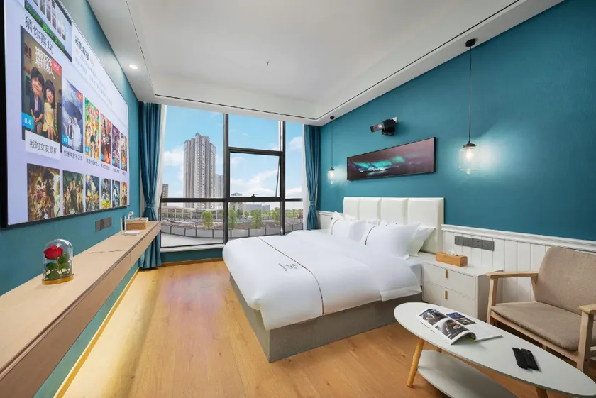 MEILV Hotel (Yangjiaping Pedestrian Street Branch) - Image 1