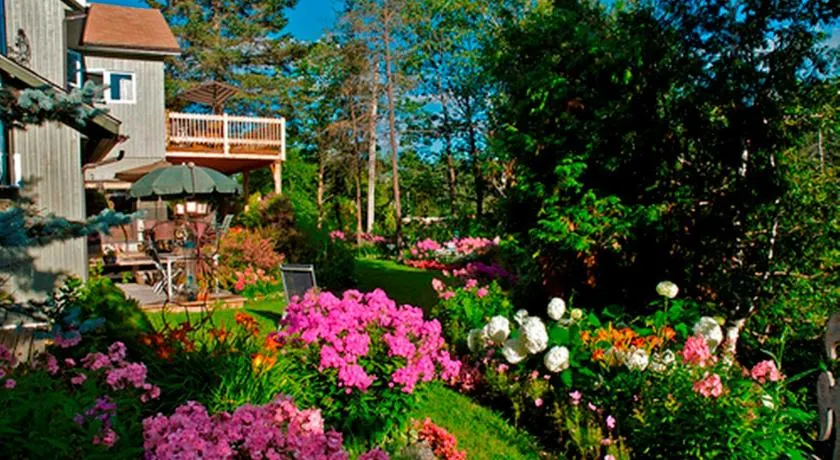 Gîte au Pied du Courant de Gilbert Desjardins - Image 1
