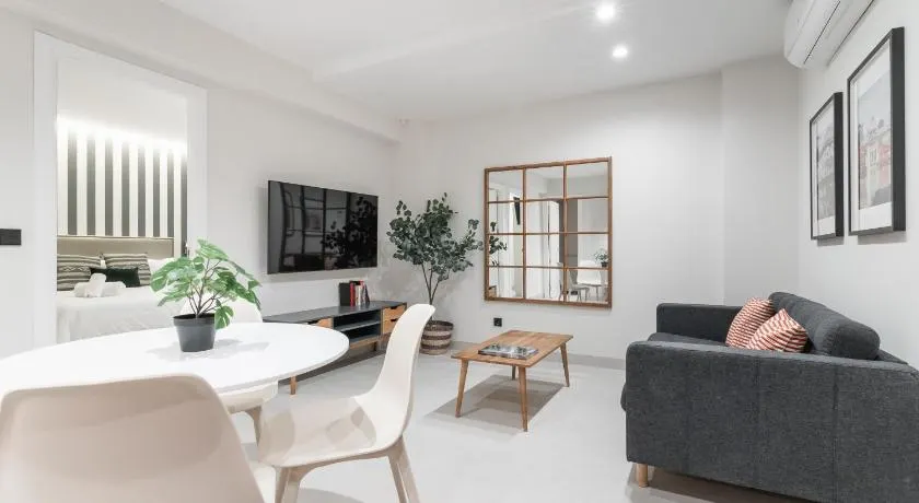 LAUREL-MintyStay Apartments 2 - Image 1