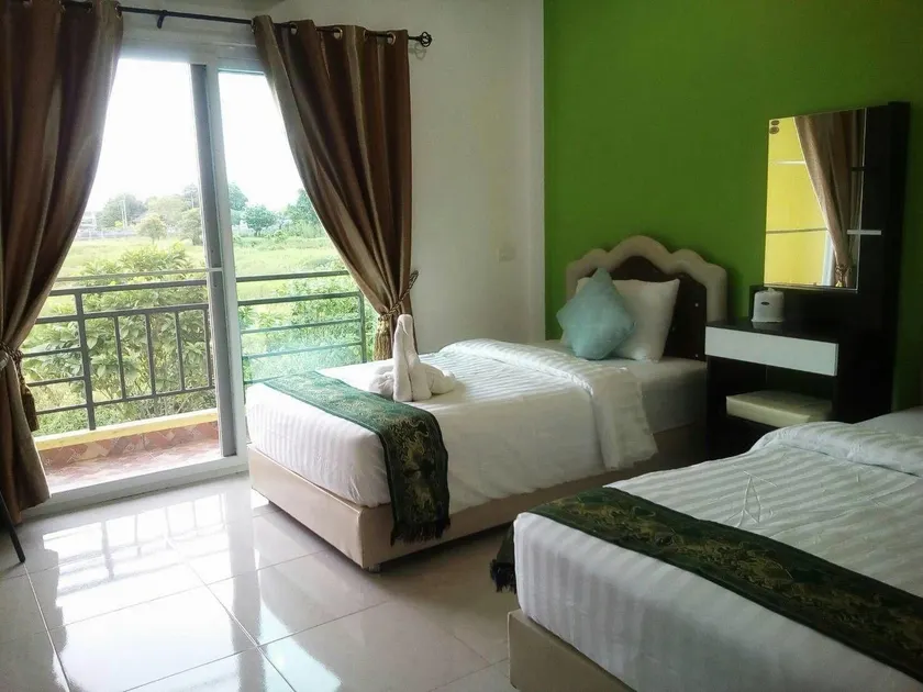Greenfield Residence. - Image 1