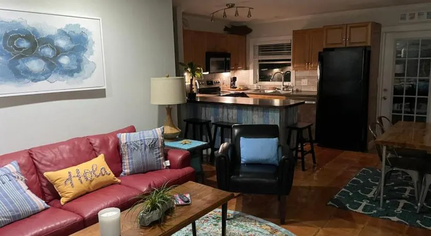 Rock Ridge II.  Close to everything. Entire House. 3 bedroom 1bath.  - Image 1