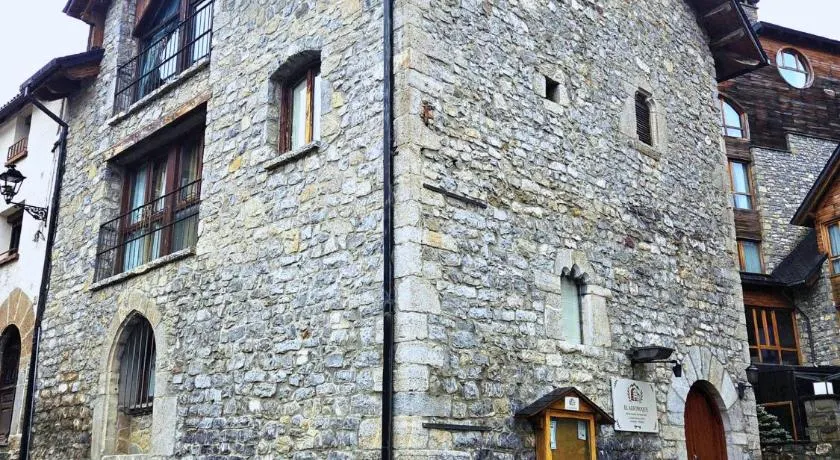 HOTEL EL Alboroque - Image 1