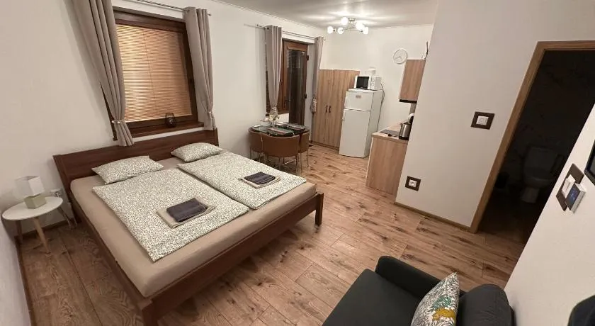 Apartmán LOSONCI Nesvady- pre 2 osoby štúdio - Image 1