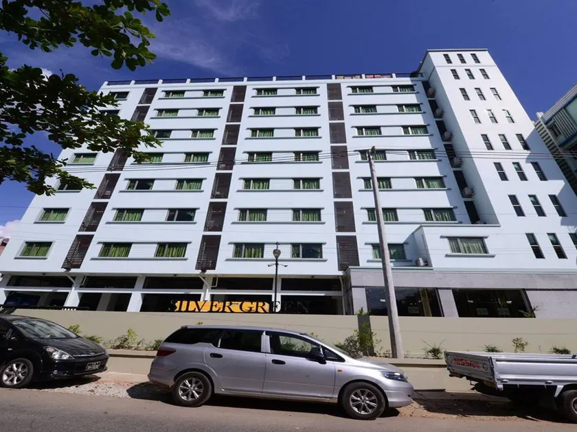 Silver Green Hotel - Image 1