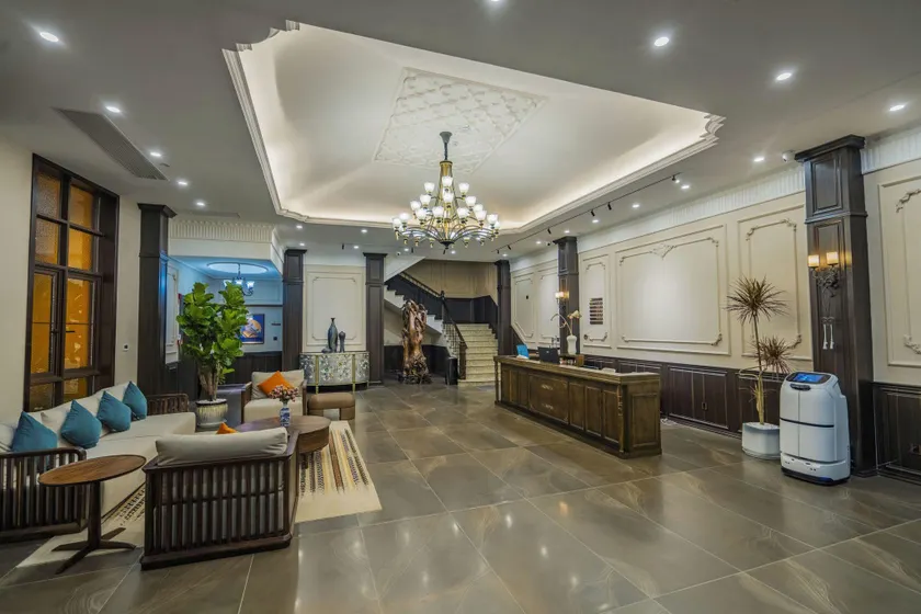 Yanshan Qihua Luxury Hotel (Yanshan County People's Government Branch) - Image 1