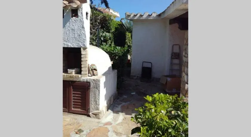 VILLASIMIUS VILLA AND GARDEN, 10 MIN FROM BEACH - Image 1