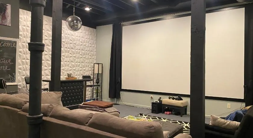 160inch Home Movie Theater- Great for movie night! - Image 1