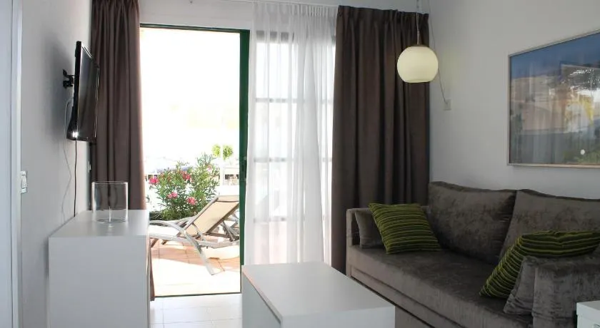 Apartamentos Babalu - Image 1