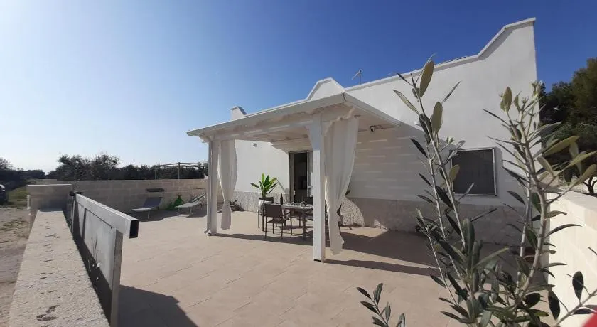 Dolce Casa Salentina - 500mt Dal Mare - Parcheggio Gratuito - Wifi - Image 1