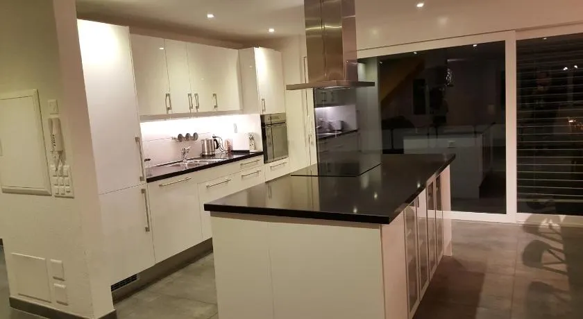 Attika Wohnung Spiez - Image 1