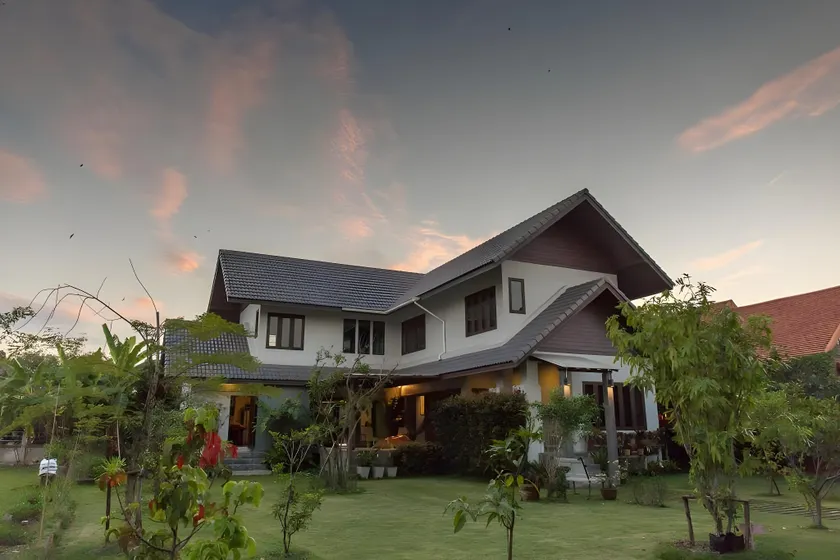 Modern Thai Home - Image 1