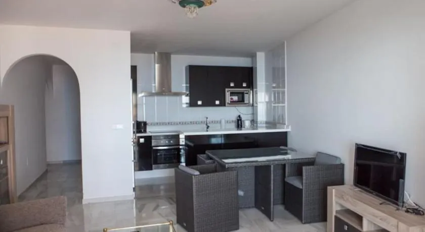 Apartamento junto al mar en EL MORCHE Torrox Costa MALAGA - Image 1