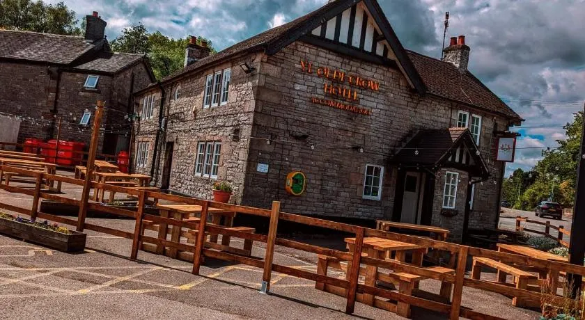 Ye Olde Crown Hotel - Image 1
