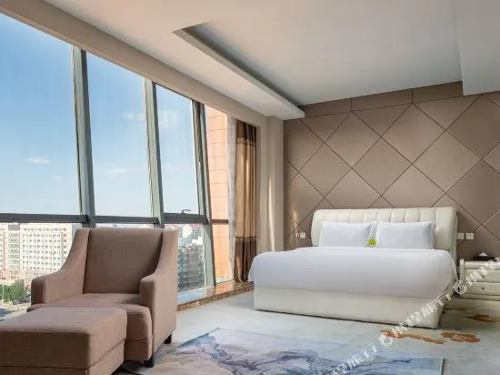 Fuyong Yulong Hotel - Image 1