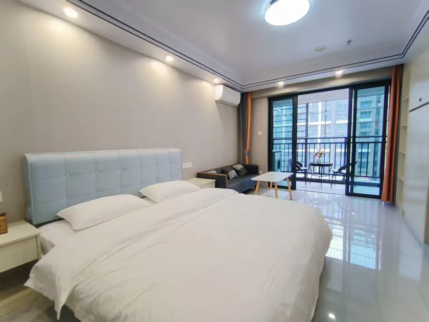 Yashe Light Enjoyment Apartment (Kaiping Donghui City Branch) - Image 1