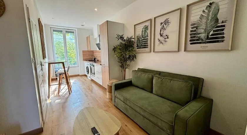 Boisard - 1 Bedroom - Garibaldi - Image 1