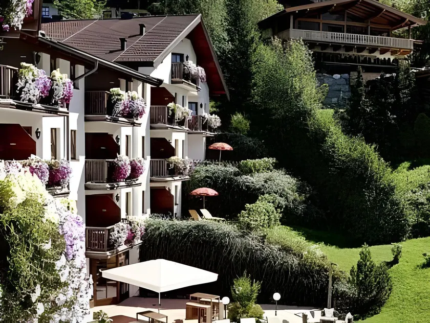 Hotel Kroneck - Image 1