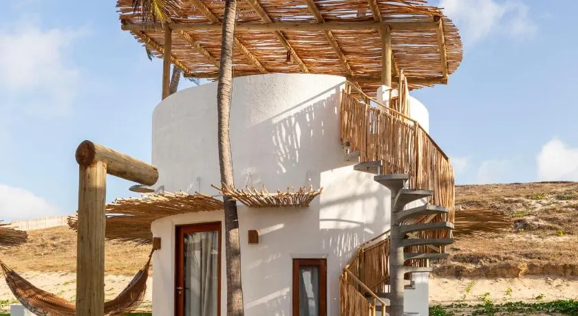 VentoVinte Beach Club - Image 1