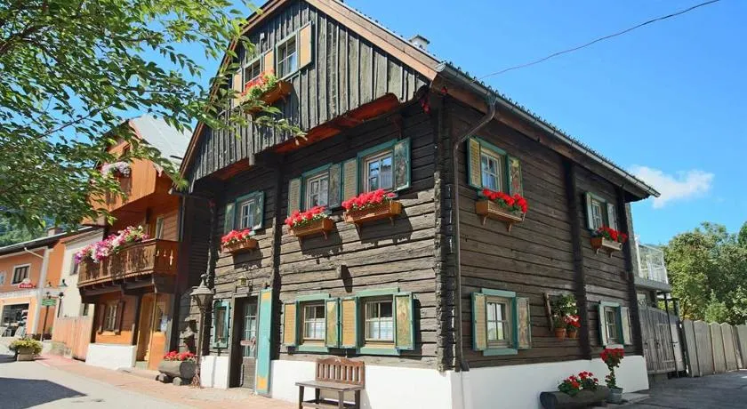 Appartements Knappenhaus by Schladming-Appartements - Image 1
