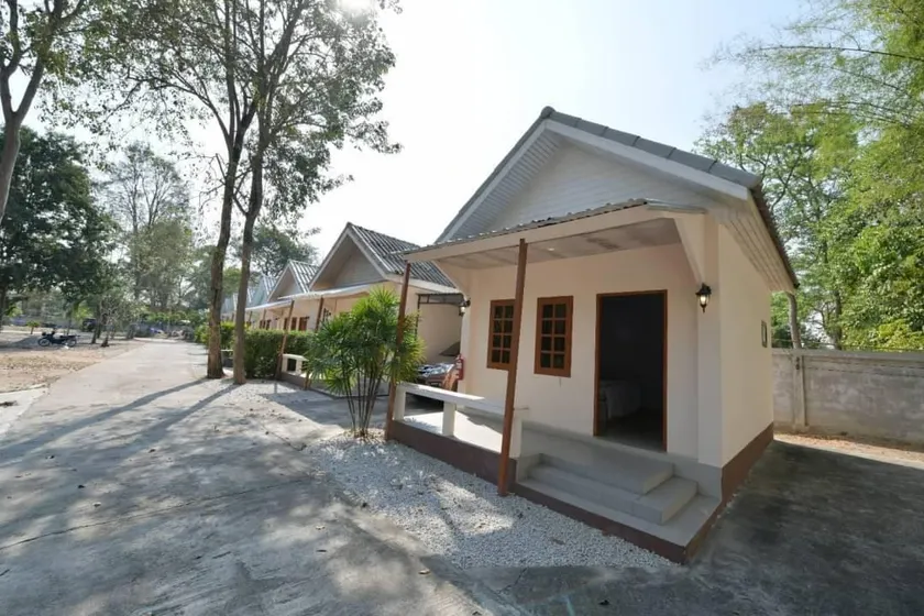Wan Resort Rayong - Image 1