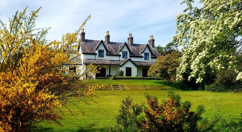 Bryansford Cottage Stables - Image 1