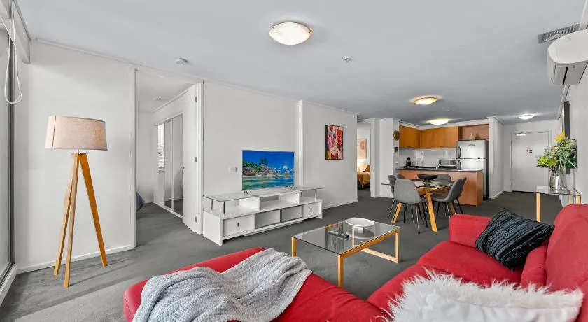 Exclusive Stays - The Summit - Image 1