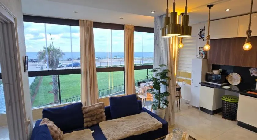 Ocean View, Pool, Modern Comforts Stay Memories - Image 1