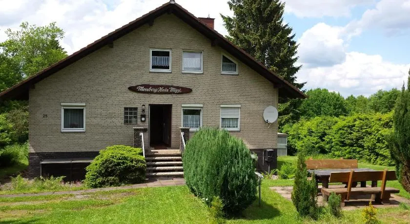 Moosberg Haus Mizzi - Image 1