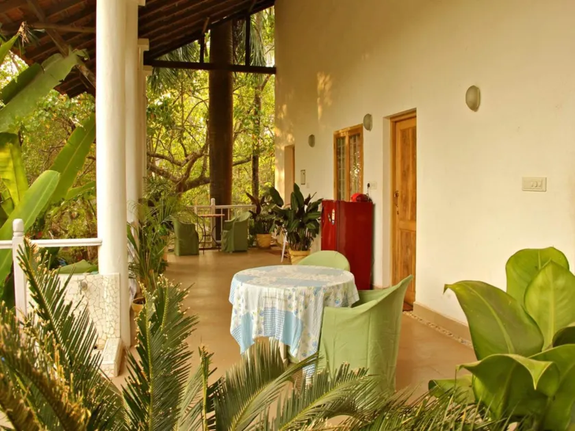 Michèle's Garden - Image 1