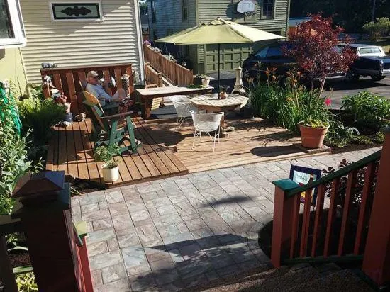 Oasis Bed and Breakfast - Image 1