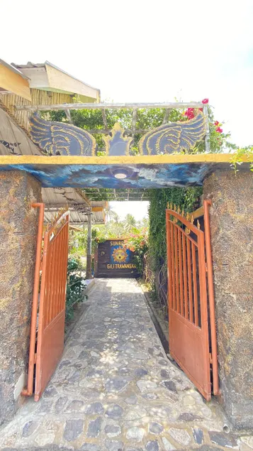 Sun Resort And Villa Gili Trawangan - Image 1