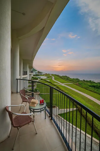 Araqila Boutique Beach Resort & Spa near MOPA Airport - Image 1