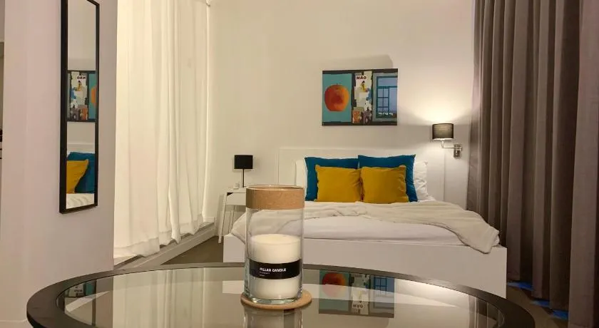 Suite 336 - Image 1