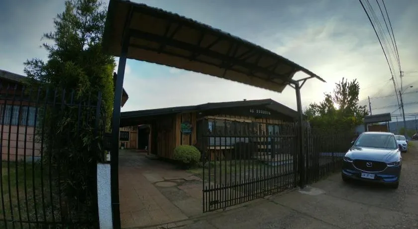Hostal Los Guindos - Image 1