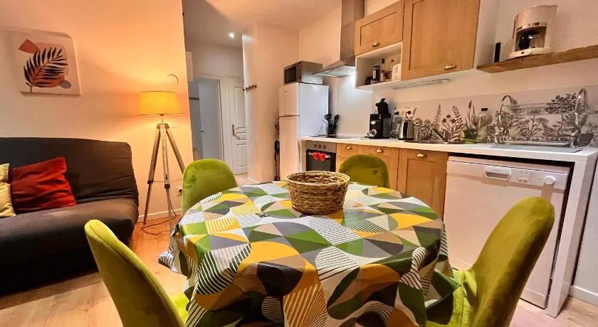 Villa La Butte, Appartements Chaleureux au Cœur de La Bourboule - Image 1