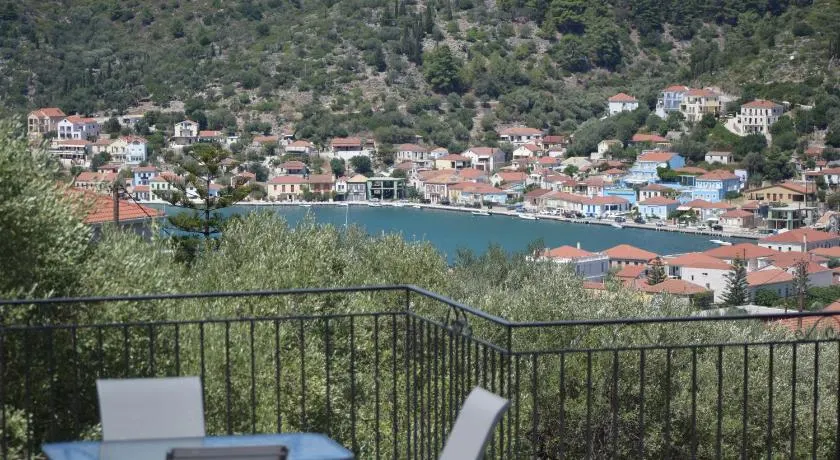 Rogalis Family Apartments - Image 1
