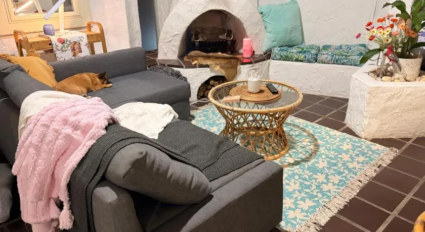 Tropical Spanish Style Cabana - New Listing! - Image 1