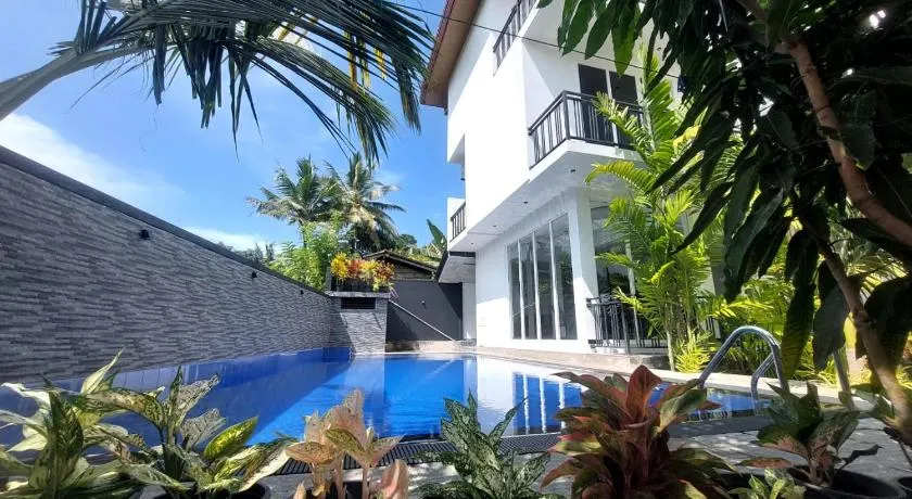 Ocean Pearl Dream Hotel - Image 1