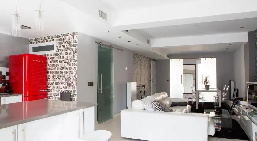 LOFT EXCLUSIVO EN EL CENTRO - Image 1