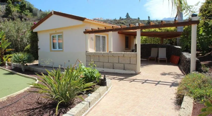 Holiday Home Gemutliches Ferienhaus Casa Pepe by Interhome - Image 1