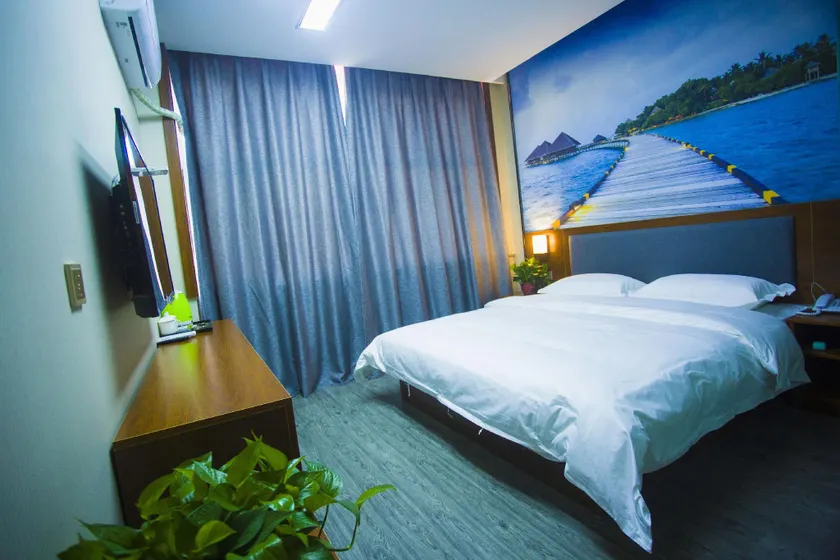 Jinrui Boutique Hotel (Railway Station Branch) - Image 1