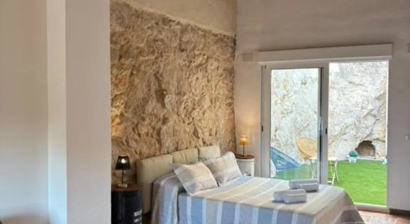 Casa Isabella - Image 1
