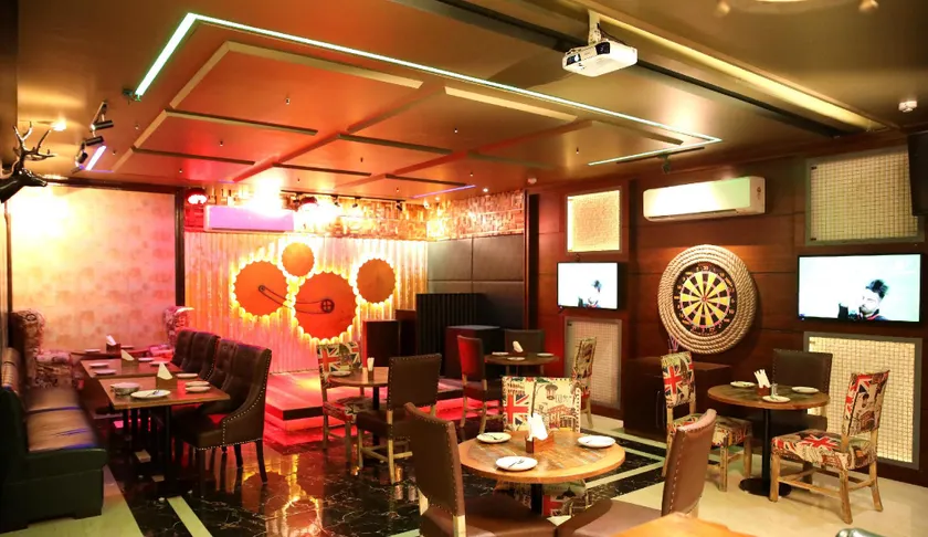 Hotel Seven Junction - Image 1